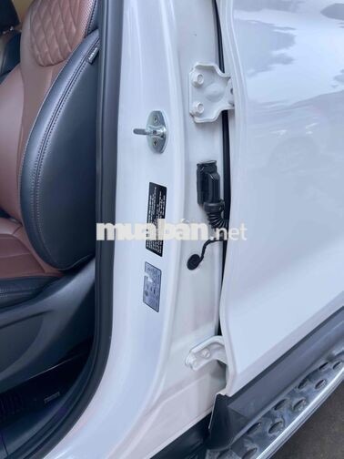 Hyundai SantaFe Xăng Trắng Hà Nội