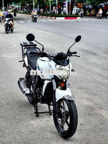Yamaha FZS 150 2013 Trắng Côn tay