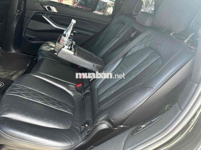 BMW X7 xDrive40i 2022 Đen 7 chỗ