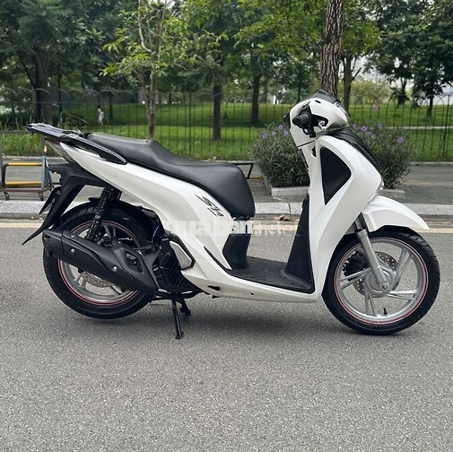 Honda SH 150 2018 Trắng Việt Nam