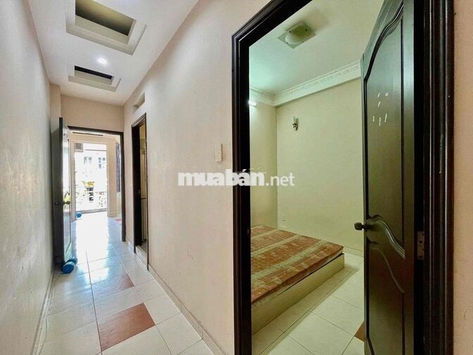 Siêu Ngon!! 2PN 60m2 Full NT Balcon_Rộng Rãi Ngay Cầu Bông Quận 1