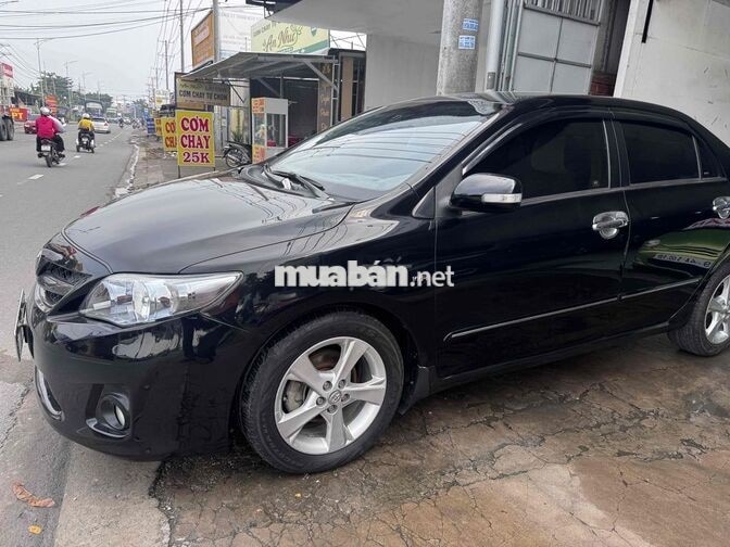 Toyota Corolla Altis 2011 2.0V Đen 138024 km