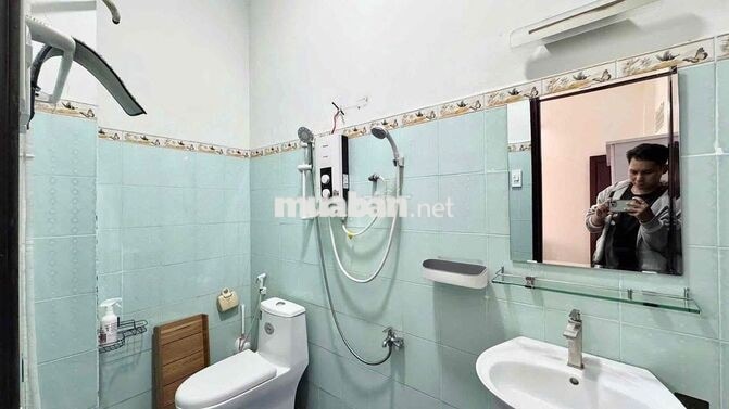 CĂN HỘ BAN CÔNG CỬA SỔ MÁY GIẶT RIÊNG QUANG TRUNG FULL NỘI THẤT