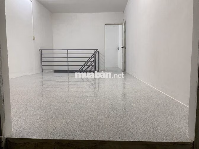 Cho thuê nhà nguyên căn hẻm 482 Nơ Trang Long
