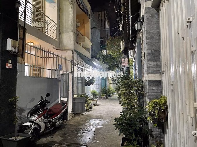 Cho thuê nhà nguyên căn hẻm 482 Nơ Trang Long