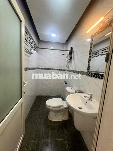 Nhà nguyên căn hẻm ô tô Nguyễn Bình gần UBND Nhà Bè