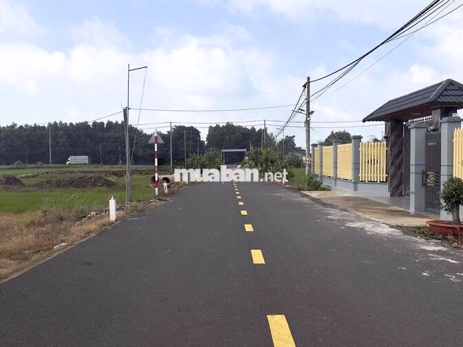 Vài tháng nữa không còn hàng đẹp với giá này nữa vị trí sát quốc lộ 55