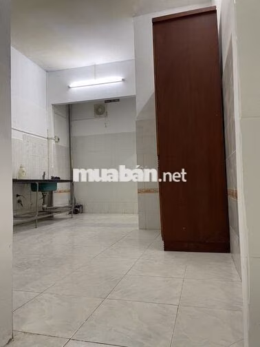Cho thuê nhà nguyên căn hẻm 482 Nơ Trang Long