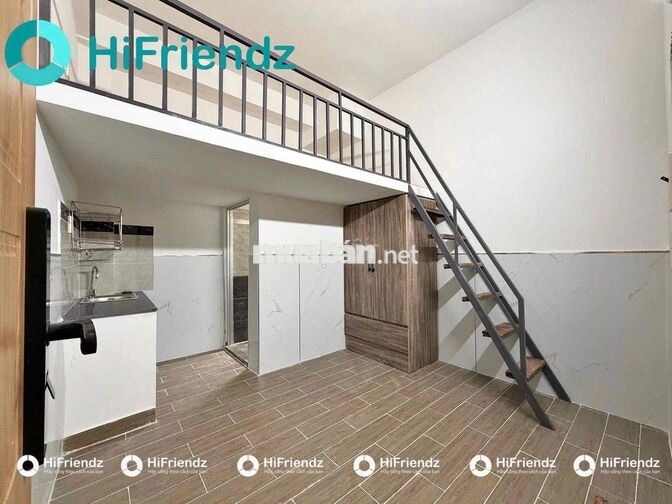 DUPLEX BAN CÔNG CỬA SỔ FULL NỘI THẤY NGAY KHU TÊN LỬA