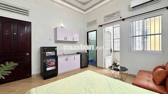 CĂN HỘ BAN CÔNG CỬA SỔ MÁY GIẶT RIÊNG QUANG TRUNG FULL NỘI THẤT
