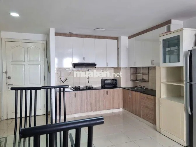 Cho thuê căn góc CC 155 Nguyễn Chí Thanh 11 triệu/tháng