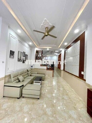 nhà 2 lầu 1 trệt Bình Chuẩn,Thuận An,Gần ngã tư miễu ông cù