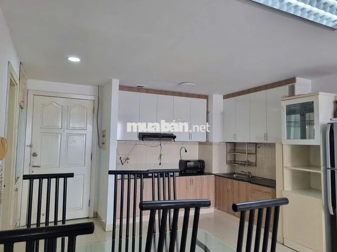 Cho thuê căn góc CC 155 Nguyễn Chí Thanh 11 triệu/tháng
