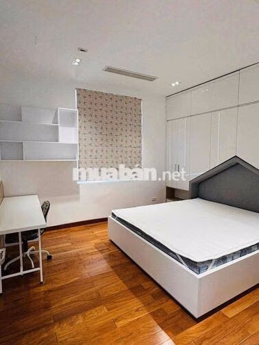 BIỆT THỰ  VINHOMES - KHU NGUYỆT QUẾ
