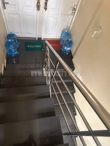Cho thuê nhà mặt tiền nguyên căn 92B Trần Quốc Toản, P.Xuân Hòa, 6x15m