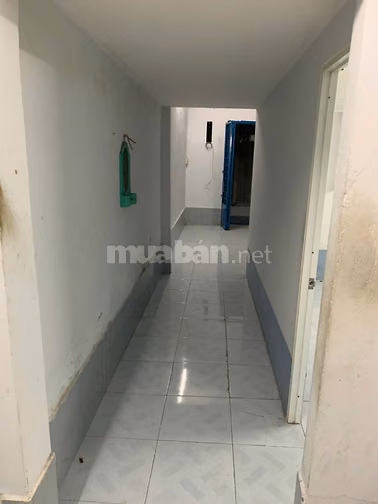 Nhà hẻm xe hơi Phan Huy Ích, 4.5mx13m, 1 lầu, 2 phòng ngủ, 1 phòng thờ