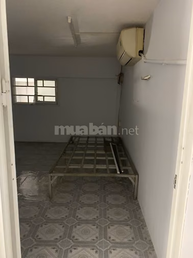 Nhà hẻm xe hơi Phan Huy Ích, 4.5mx13m, 1 lầu, 2 phòng ngủ, 1 phòng thờ