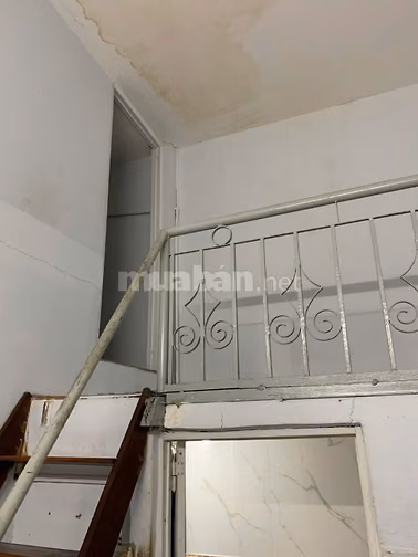 Nhà hẻm xe hơi Phan Huy Ích, 4.5mx13m, 1 lầu, 2 phòng ngủ, 1 phòng thờ