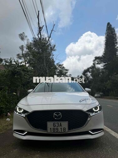 Mazda Mazda 3 Premium 2022 Full Option