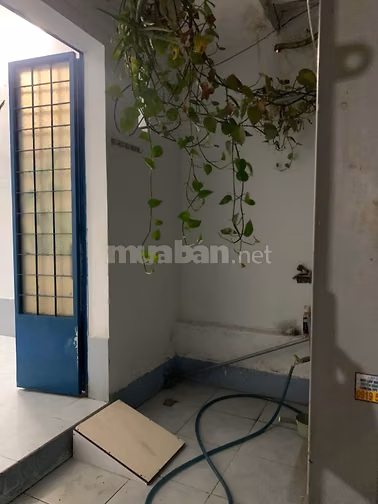 Nhà hẻm xe hơi Phan Huy Ích, 4.5mx13m, 1 lầu, 2 phòng ngủ, 1 phòng thờ