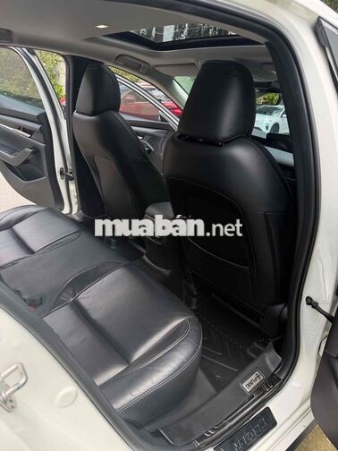 Mazda Mazda 3 Premium 2022 Full Option