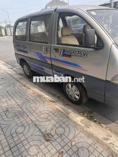 Xe ô tô 2000 Bạc 7 chỗ