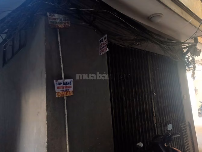 Cho thuê nguyên nhà phố Bạch Mai, Hai Bà Trưng, 5 tầng 3 ngủ 3 vệ sinh