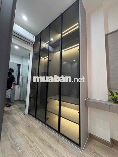 Khai trương căn hộ ban công ở Bến Vân Đồn Quận 4 gần cầu Ông Lãnh Q1
