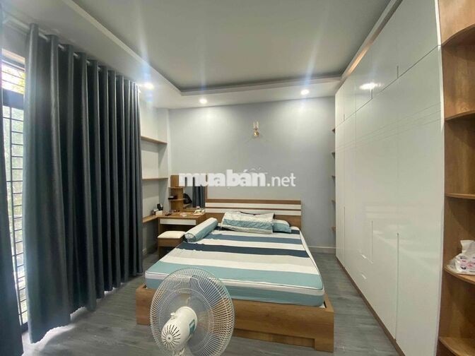 Chính chủ bán nhà phố trong khu Saigon Coop 63m2 trệt 2 lầu sân thượng