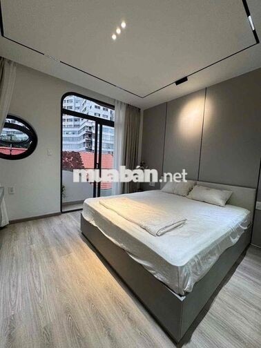 Khai trương căn hộ ban công ở Bến Vân Đồn Quận 4 gần cầu Ông Lãnh Q1