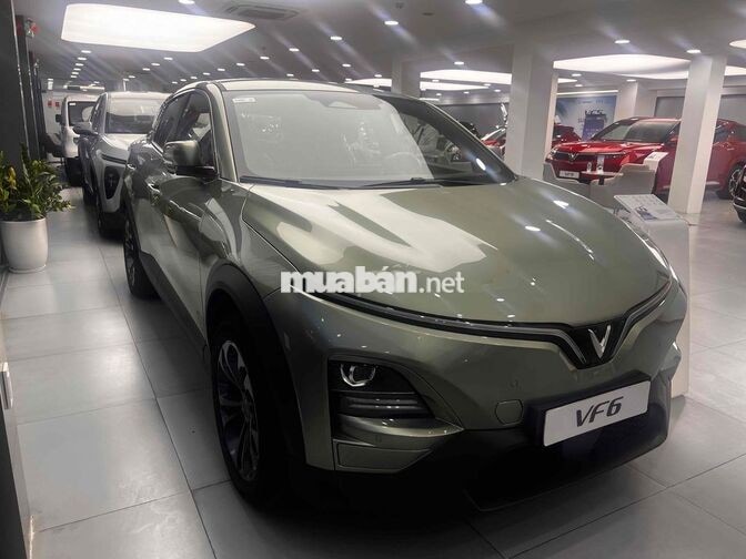 Vinfast VF6 Plus Xám Ô tô điện
