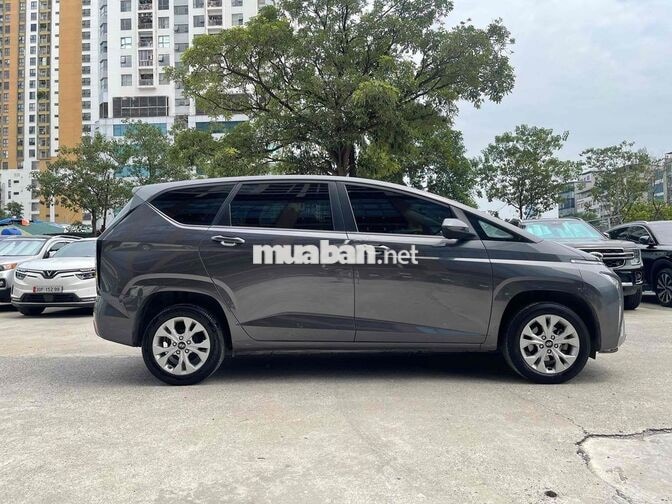 Hyundai Stargazer Xám 7 chỗ 42369 km