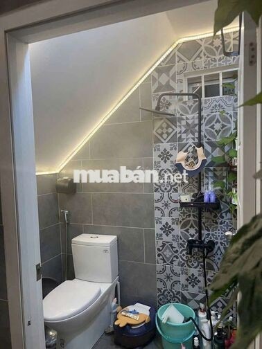 Nhà Có Nội Thất 1 Trệt 1 Lầu 2PN 4x14m Hẻm Huỳnh Tấn Phát Quân 7