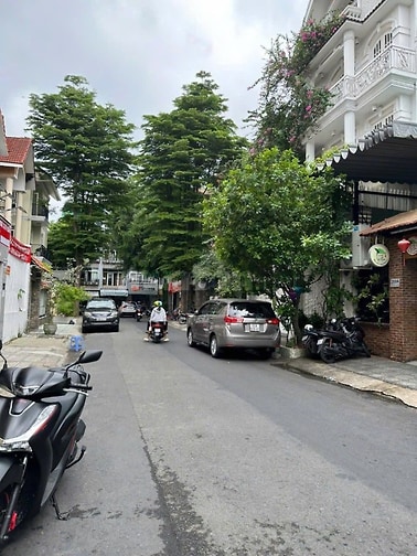 ⭐️Bán nhà DT:8x16m Mặt tiền kinh doanh Hoa Lan, P2, Q.Phú Nhuận