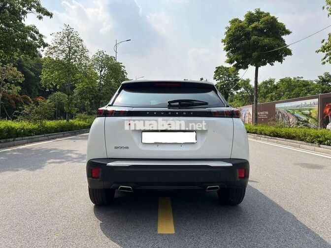 Peugeot 2008 1.2AT 2025 Trắng 17000 km