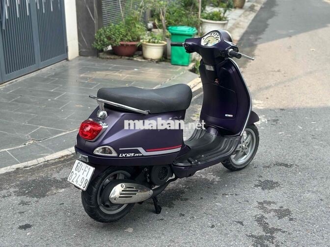 Piaggio Vespa LX125 3vie 2015 Tím