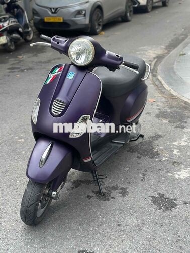 Piaggio Vespa LX125 3vie 2015 Tím