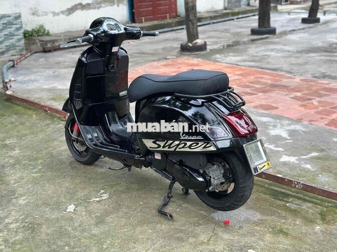 Piaggio Vespa GTS 3vie 2014 chính chủ bao rút HS