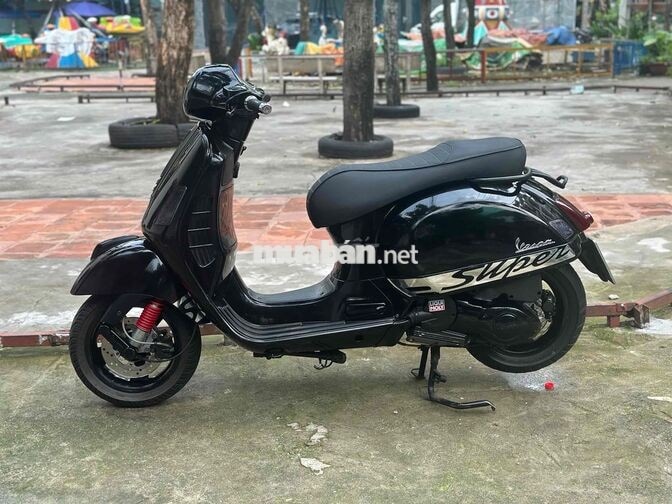 Piaggio Vespa GTS 3vie 2014 chính chủ bao rút HS