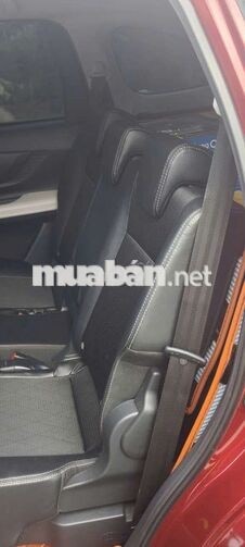 Toyota Veloz Cross Top 2025 Đỏ 24.000km