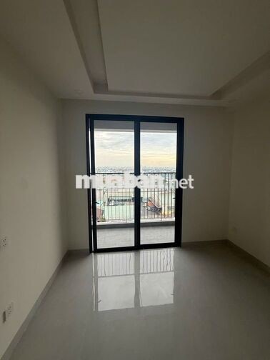 🚨 Cho Thuê Căn 3PN 2WC A&T Sky Garden - Chỉ 8TR, Sẵn Rèm & Giàn Phơi