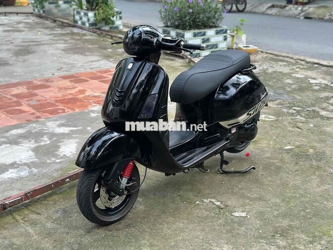 Piaggio Vespa GTS 3vie 2014 chính chủ bao rút HS