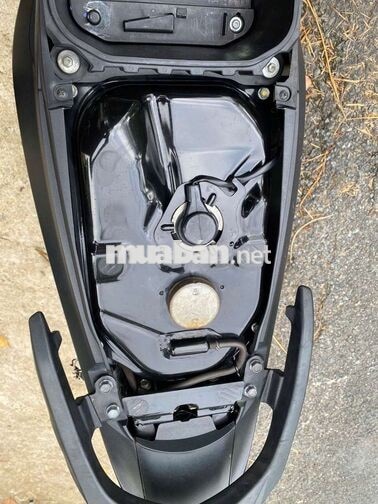Honda Blade thắng đĩa 