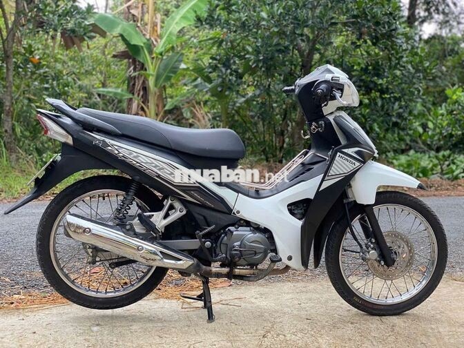 Honda Blade thắng đĩa 