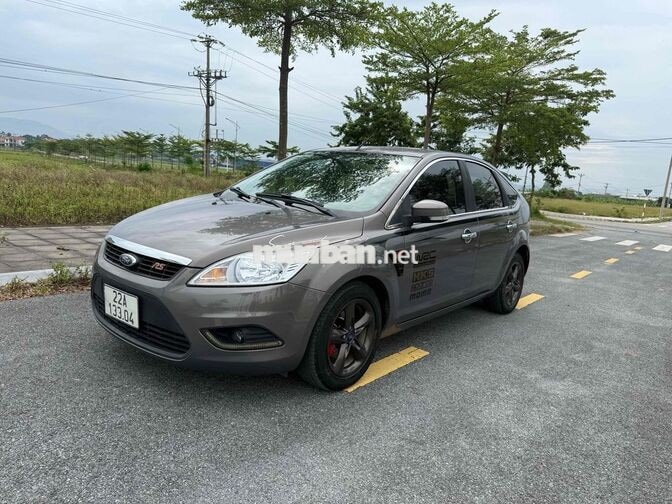 Ford Focus 2013 Xám 14 vạn km