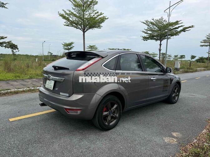 Ford Focus 2013 Xám 14 vạn km