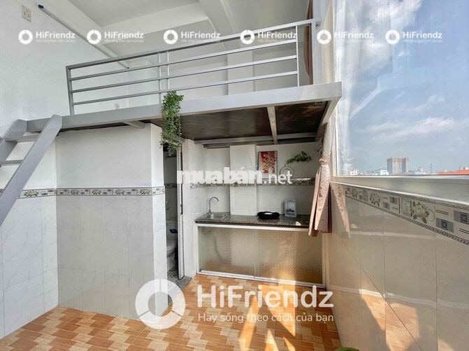 Cho Thuê Phòng Gác Cửa Sổ Trời Sẵn Máy Lạnh Tủ Lạnh Gần Ngã Tư Bốn Xã