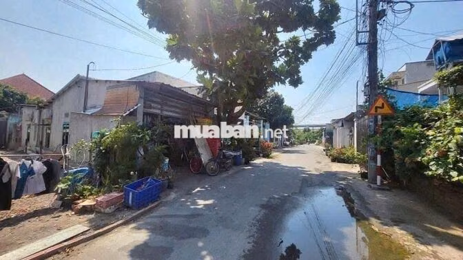 Chủ ngộp cần bán đất 133m2 ngay X.Tân Thông Hội , Củ Chi Giá 875tr