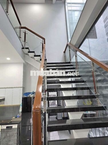 CHO THUÊ NHÀ ĐƯỜNG PHAN HUỲNH ĐIỂU CÓ HỒ BƠI