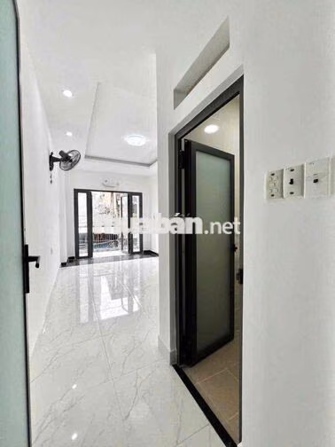 CHO THUÊ PHÒNG SIU THOÁNG KẾ BÊN CẦU CHỮ Y MỚI